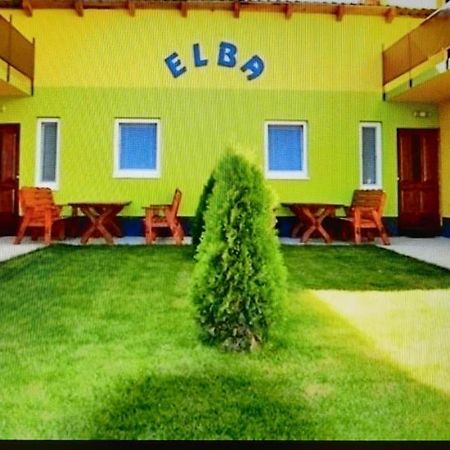 Apartmány ELBA Veľký Meder Esterno foto