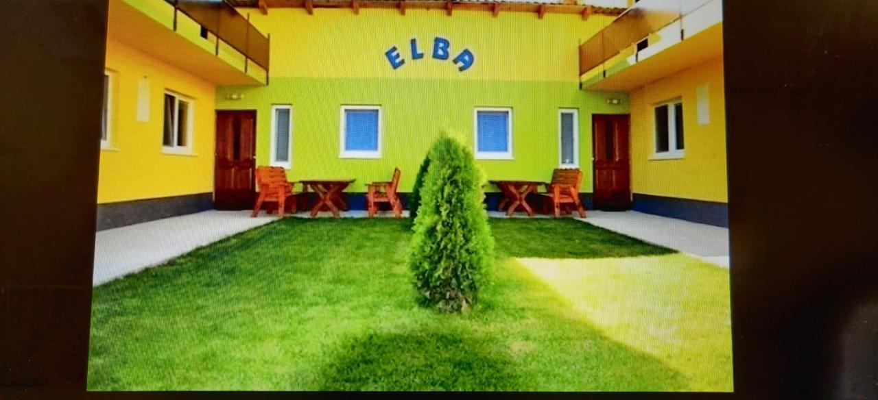 Apartmány ELBA Veľký Meder Esterno foto