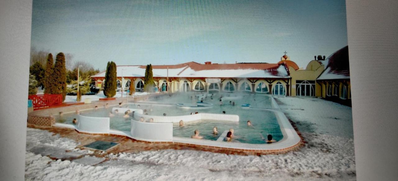 Apartmány ELBA Veľký Meder Esterno foto